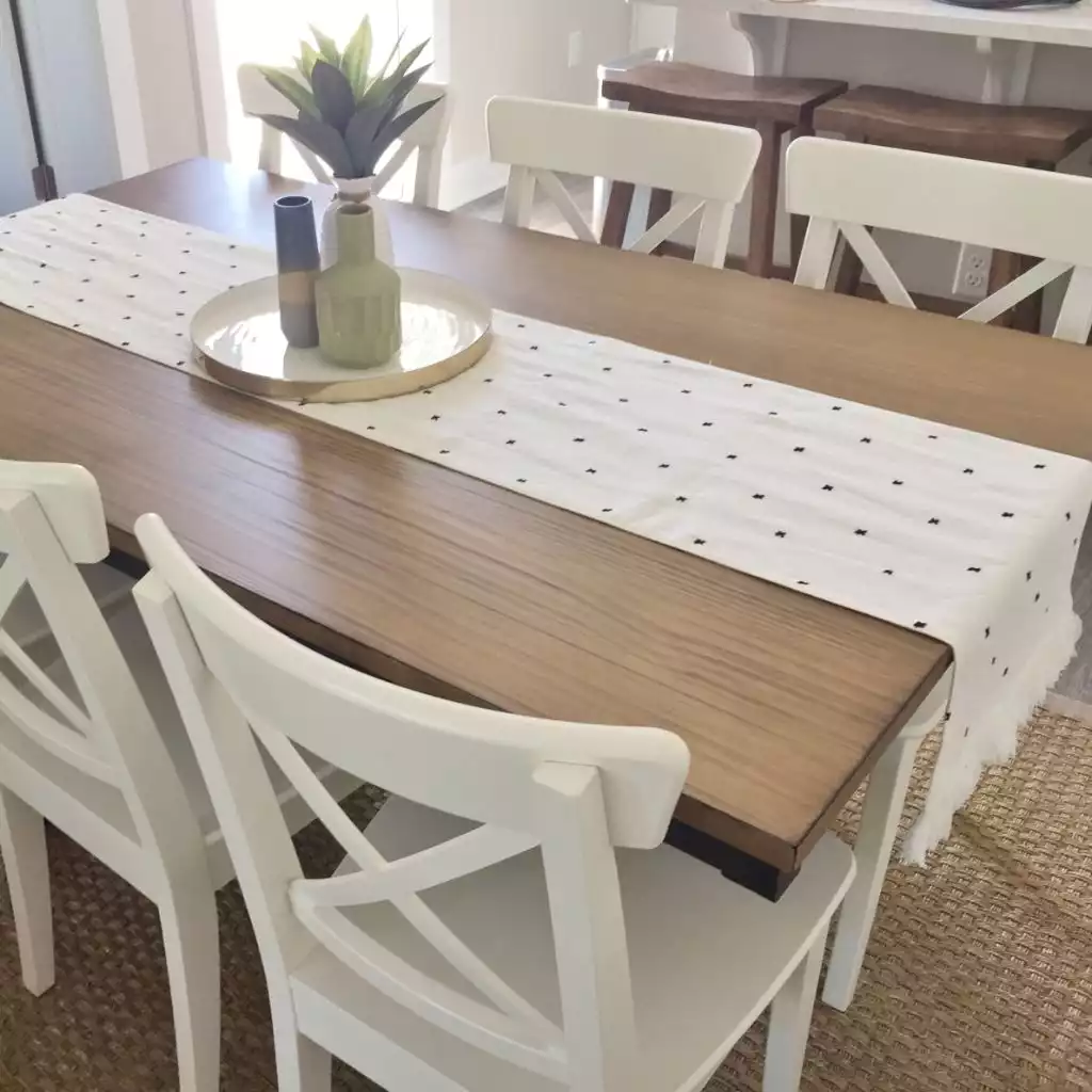 Kitchen island detail